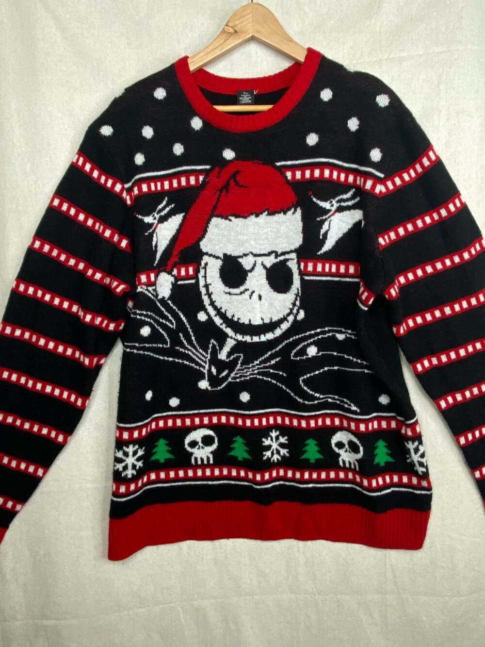 Disney Nightmare Before Christmas Jack Skellington Sweater XL Red Black Ugly Uni